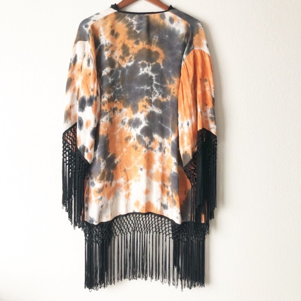 TOPSHOP tie dye fringe kimono